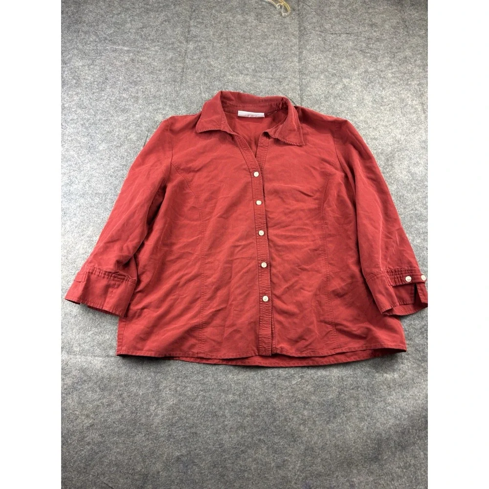 Liz Claiborne First Issue Women's 100% Silk Long Sleeve Button Down Red Size 12